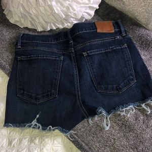 Lucky brand shorts size 28